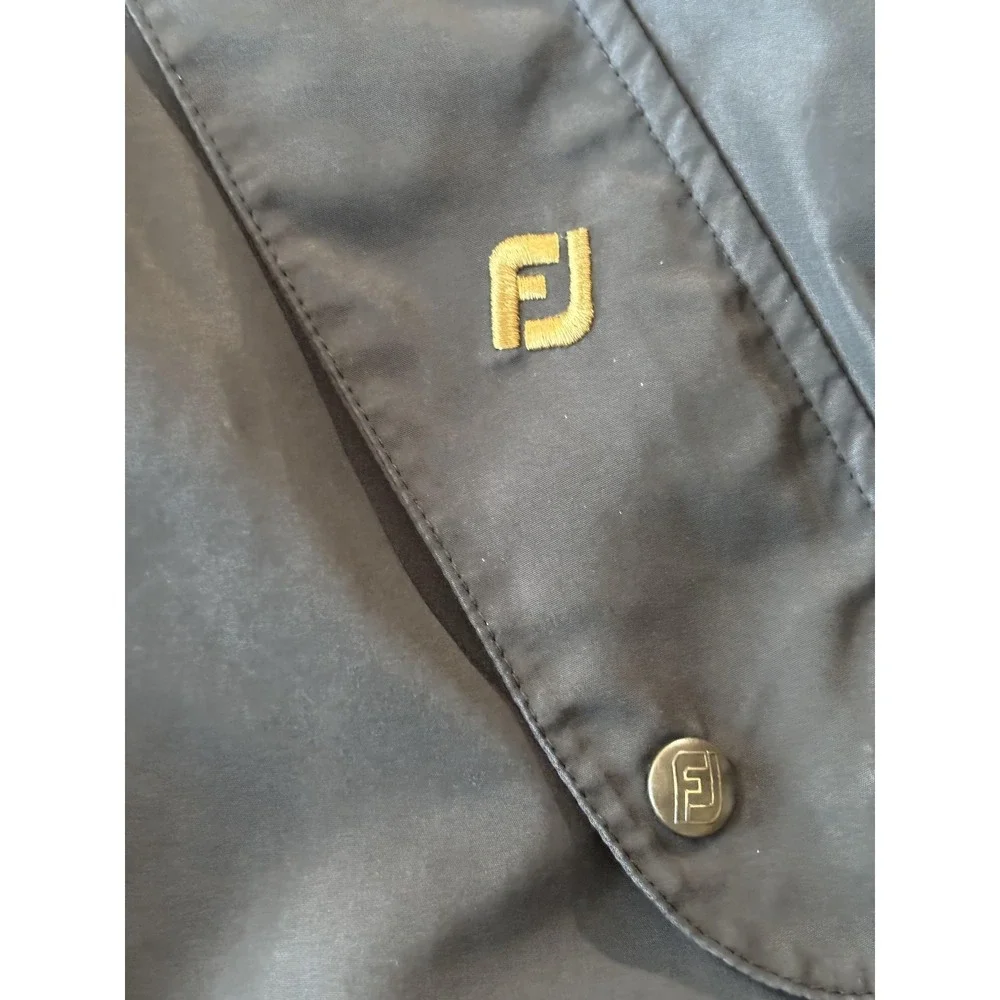 FootJoy DryJoys Vest Mens Medium Black Golf Windproof Water Resistant Gustblok